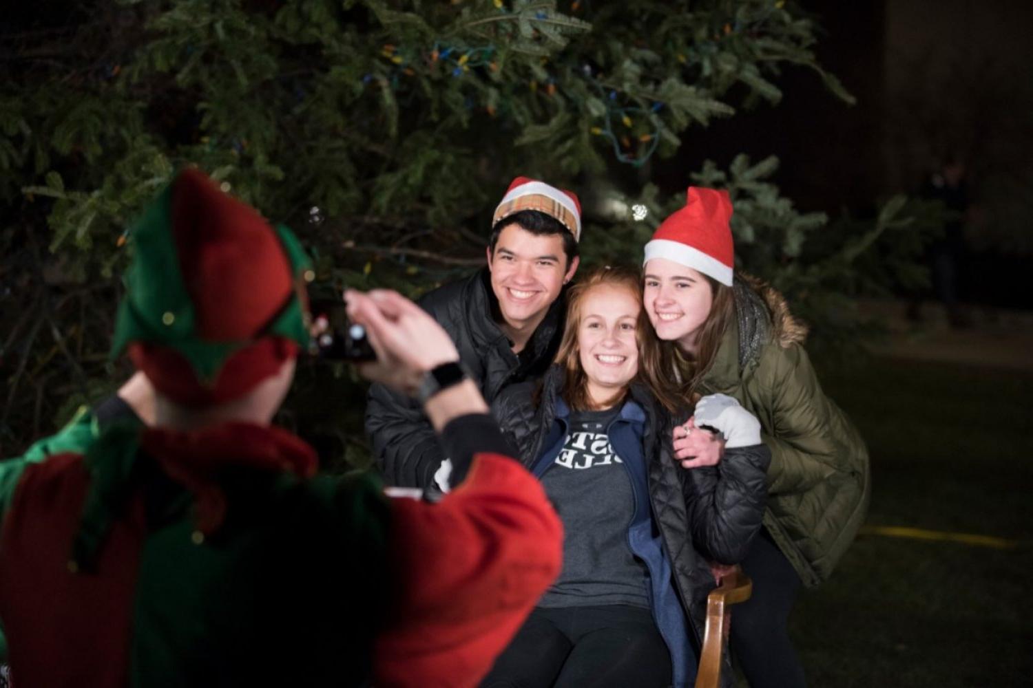 Photos with Santa's elves