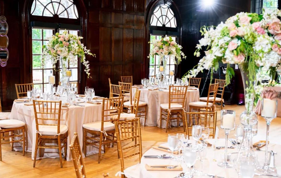 wedding dining room